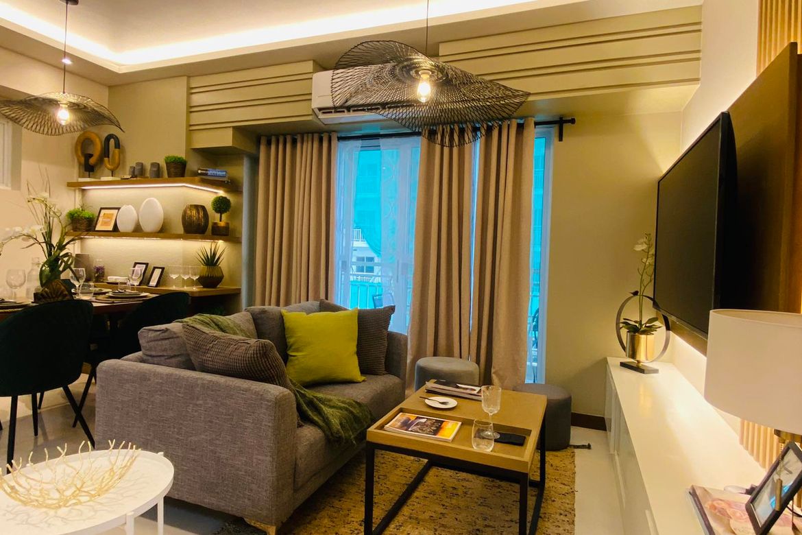 3 Bedroom Condo for Sale in Sage Residences, Mauway, Mandaluyong, Metro Manila near MRT-3 Shaw Boulevard