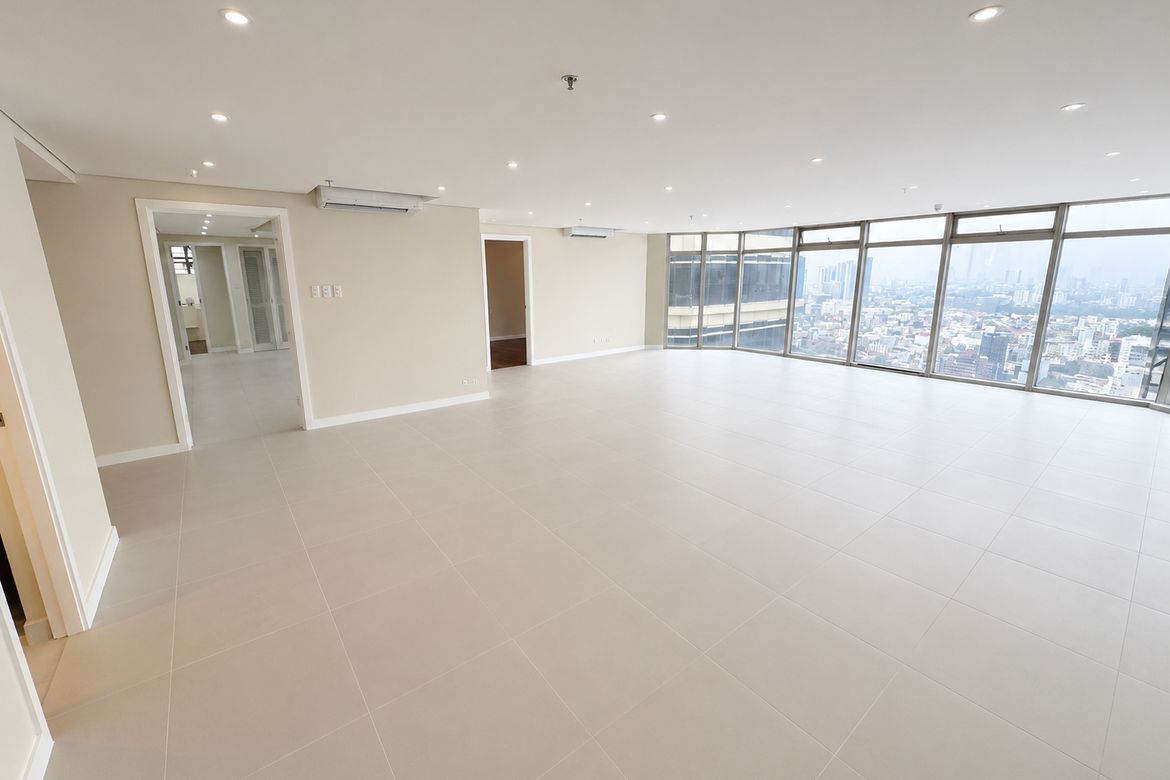 3 Bedroom Condo for Sale in Salcedo Park, Bel-Air, Makati City