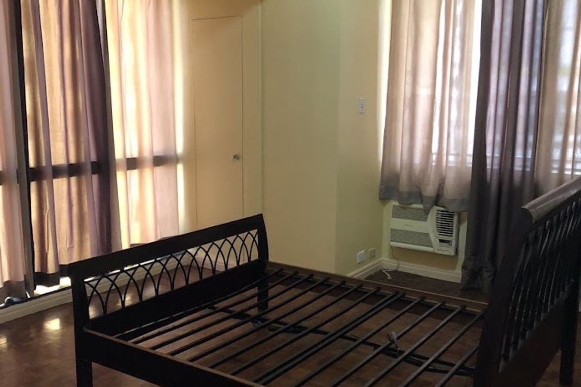 3 Bedroom Condo for Sale in San Antonio, Makati, Metro Manila – photo 5