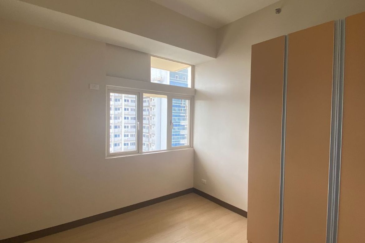 3 Bedroom Condo for Sale in San Antonio Residence, San Antonio, Makati City – photo 5