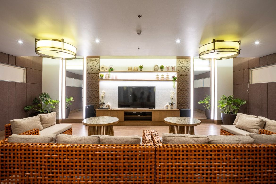 3 Bedroom Condo for Sale in San Isidro, Parañaque, Metro Manila – photo 6