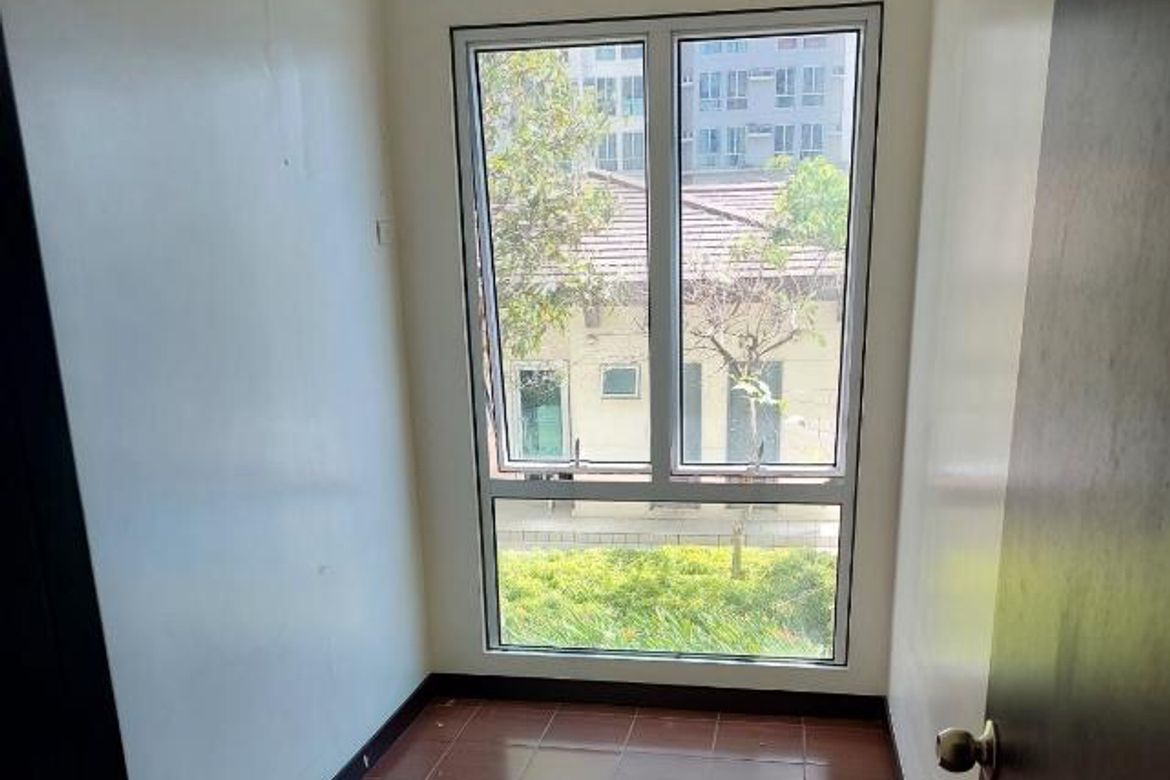 3 Bedroom Condo for Sale in San Lorenzo Place, Bangkal, Makati, Metro Manila near MRT-3 Magallanes – photo 2