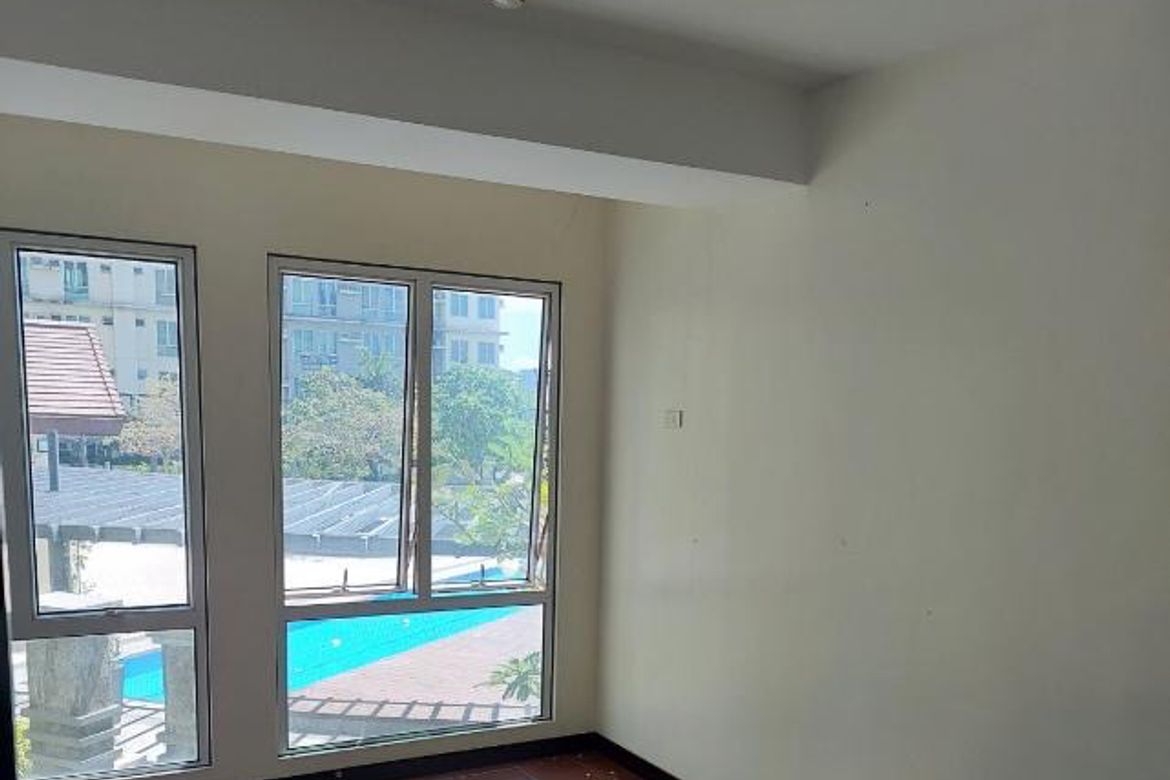 3 Bedroom Condo for Sale in San Lorenzo Place, Bangkal, Makati, Metro Manila near MRT-3 Magallanes – photo 3