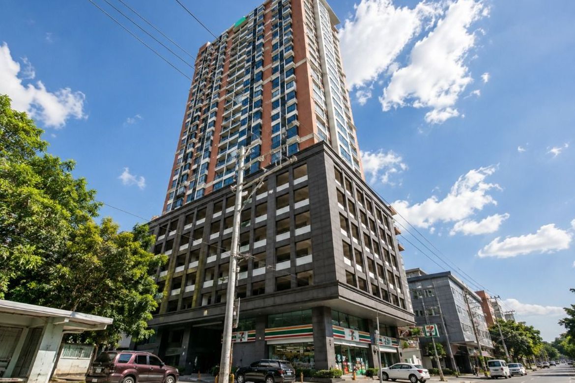 3 Bedroom Condo for Sale in Santo Domingo, Quezon City, Metro Manila – photo 3