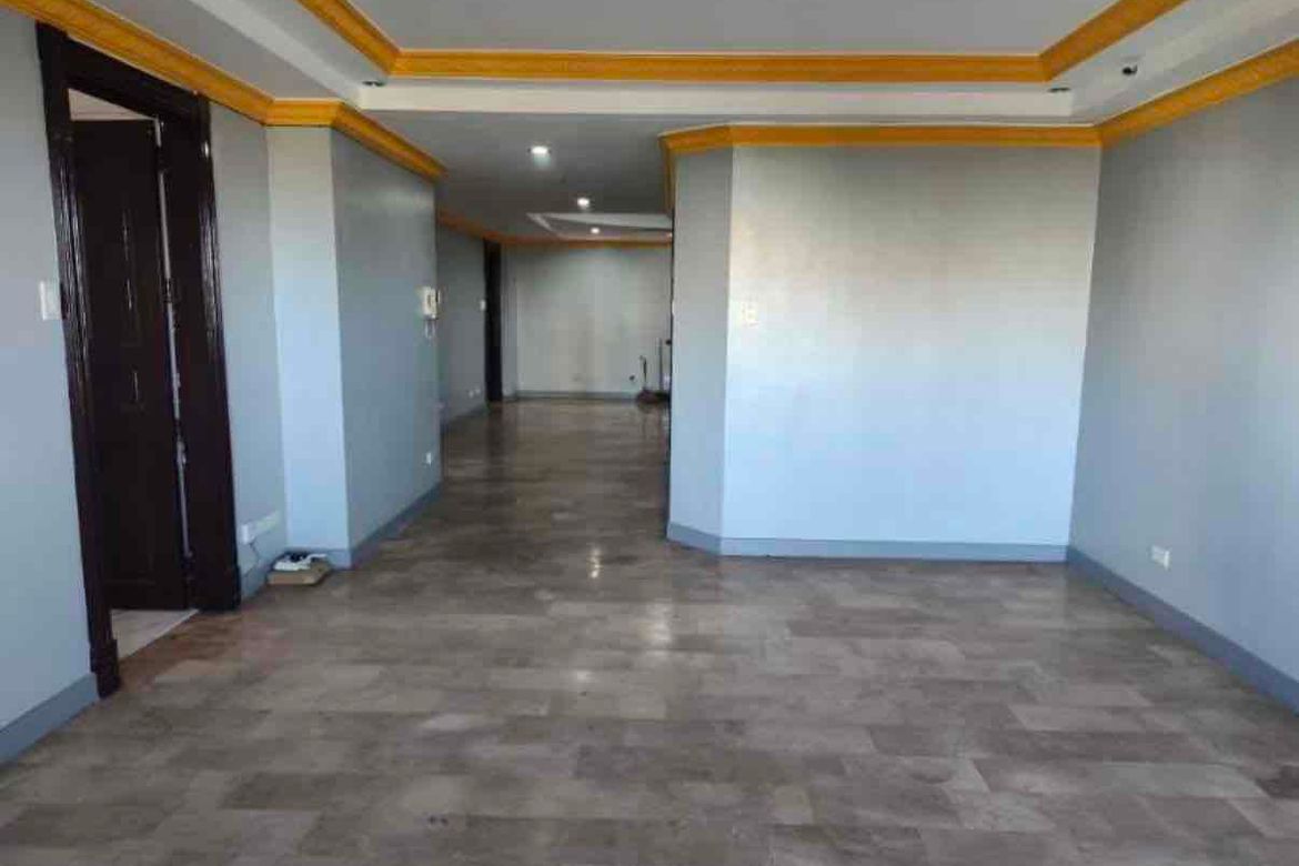 3 Bedroom Condo for Sale in Tambo, Parañaque, Metro Manila