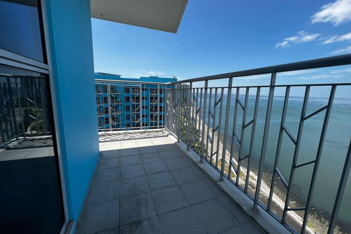 3 Bedroom Condo for Sale in Tambo, Parañaque, Metro Manila – photo 6