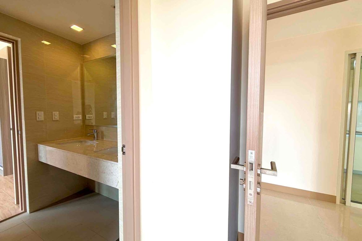 3 Bedroom Condo for Sale in The Albany, BGC, Taguig – photo 13