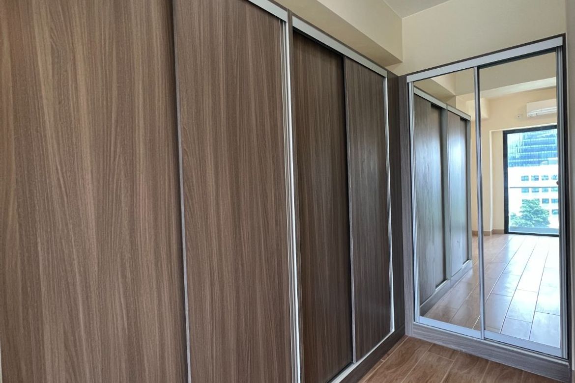 3 Bedroom Condo for Sale in The Albany, BGC, Taguig – photo 12