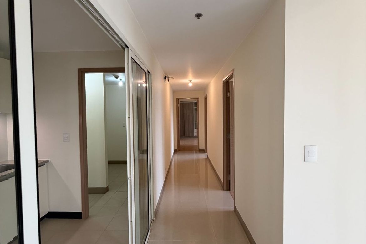3 Bedroom Condo for Sale in The Albany, BGC, Taguig, Metro Manila – photo 6