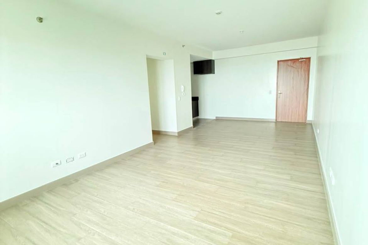3 Bedroom Condo for Sale in The Connor at Greenhills, Greenhills, San Juan, Metro Manila near MRT-3 Santolan – photo 2