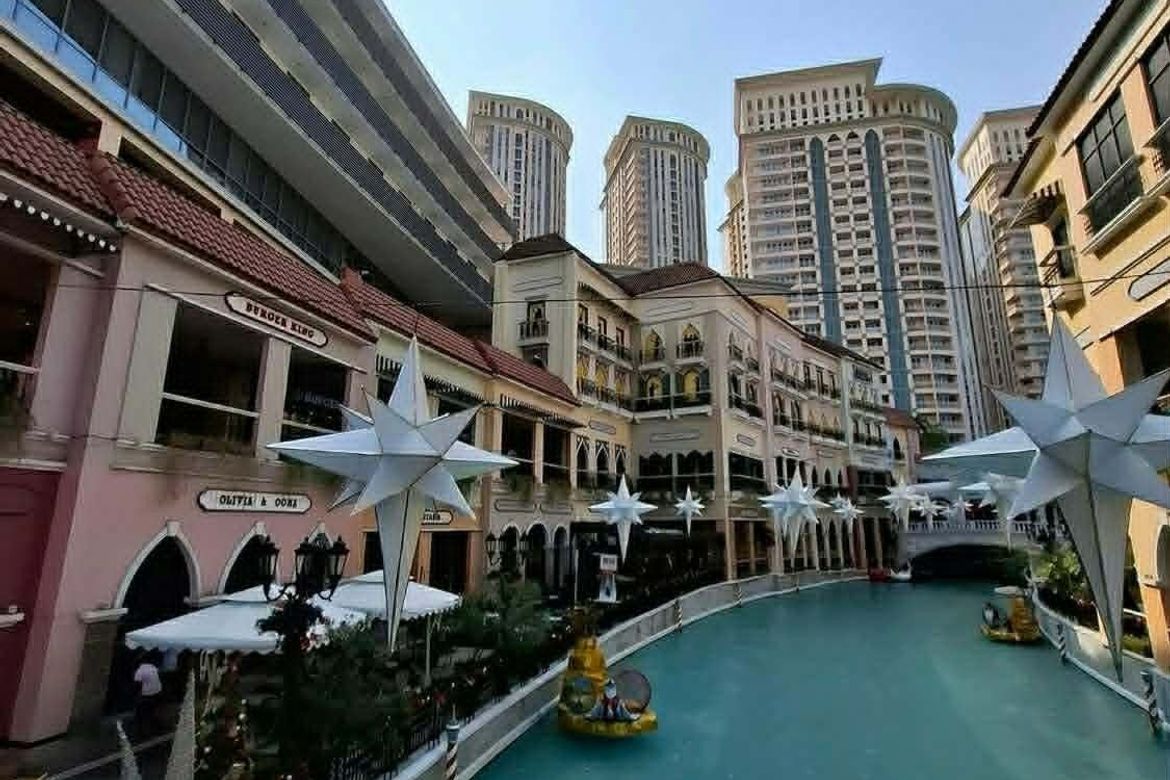 3 Bedroom Condo for Sale in The Florence Residence, McKinley Hill, Taguig, Metro Manila – photo 2