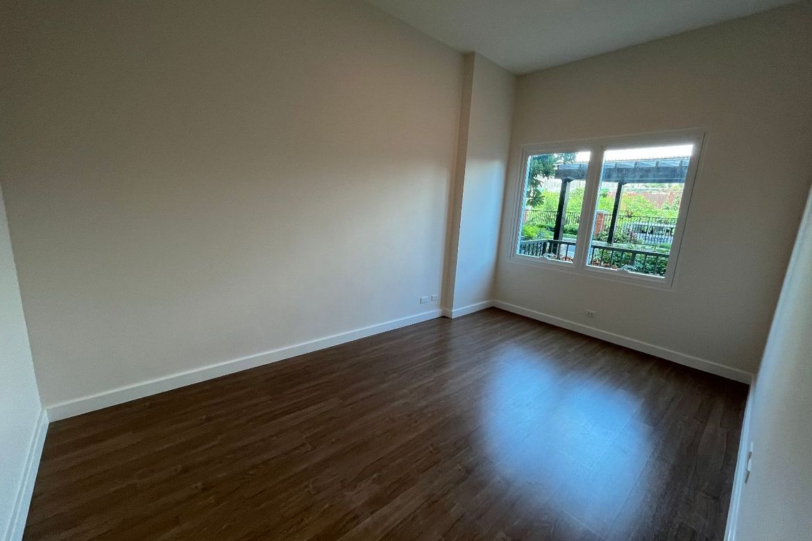 3 Bedroom Condo for Sale in The Larsen Tower at East Bay Residences, Sucat, Muntinlupa, Metro Manila