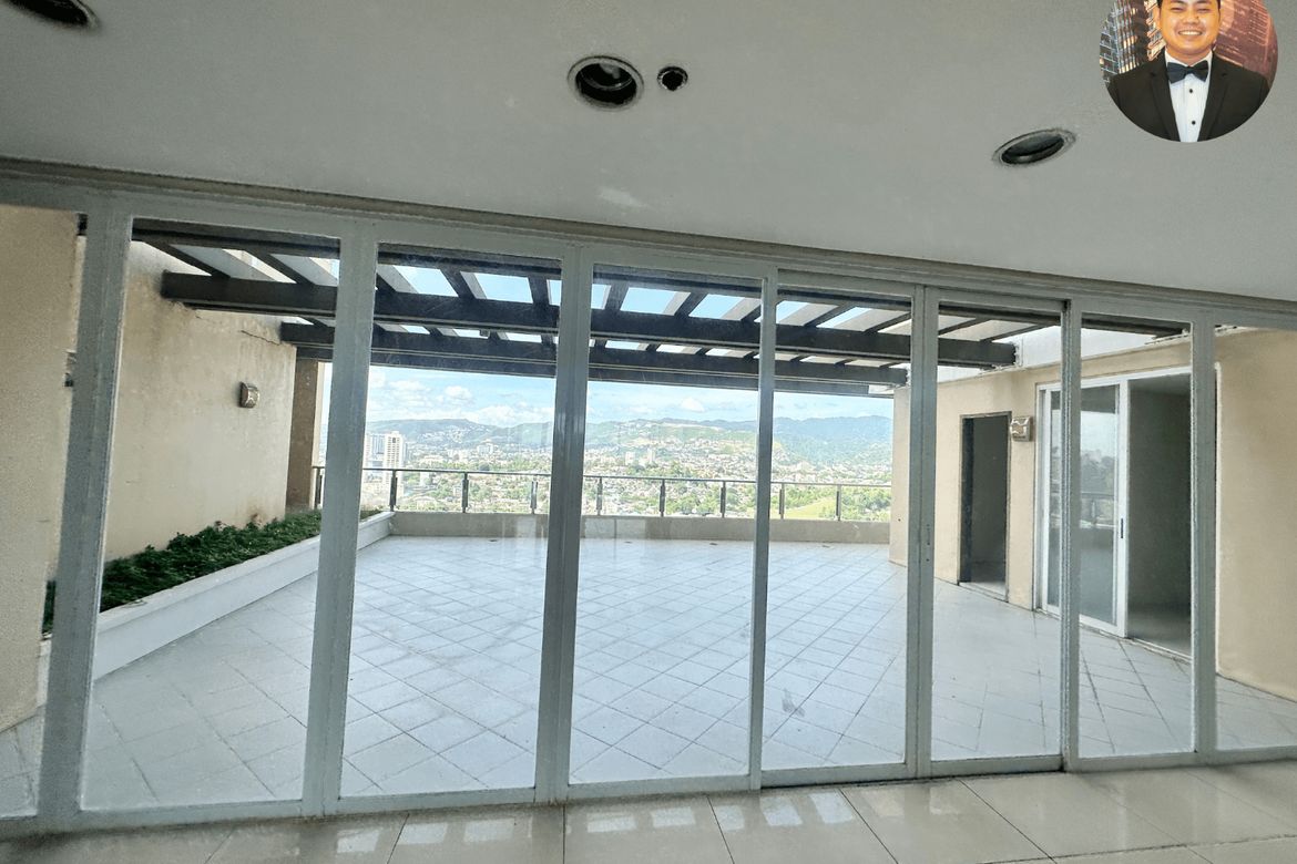 3 Bedroom Condo for Sale in The Padgett Place, Lahug, Cebu City, Cebu – photo 6
