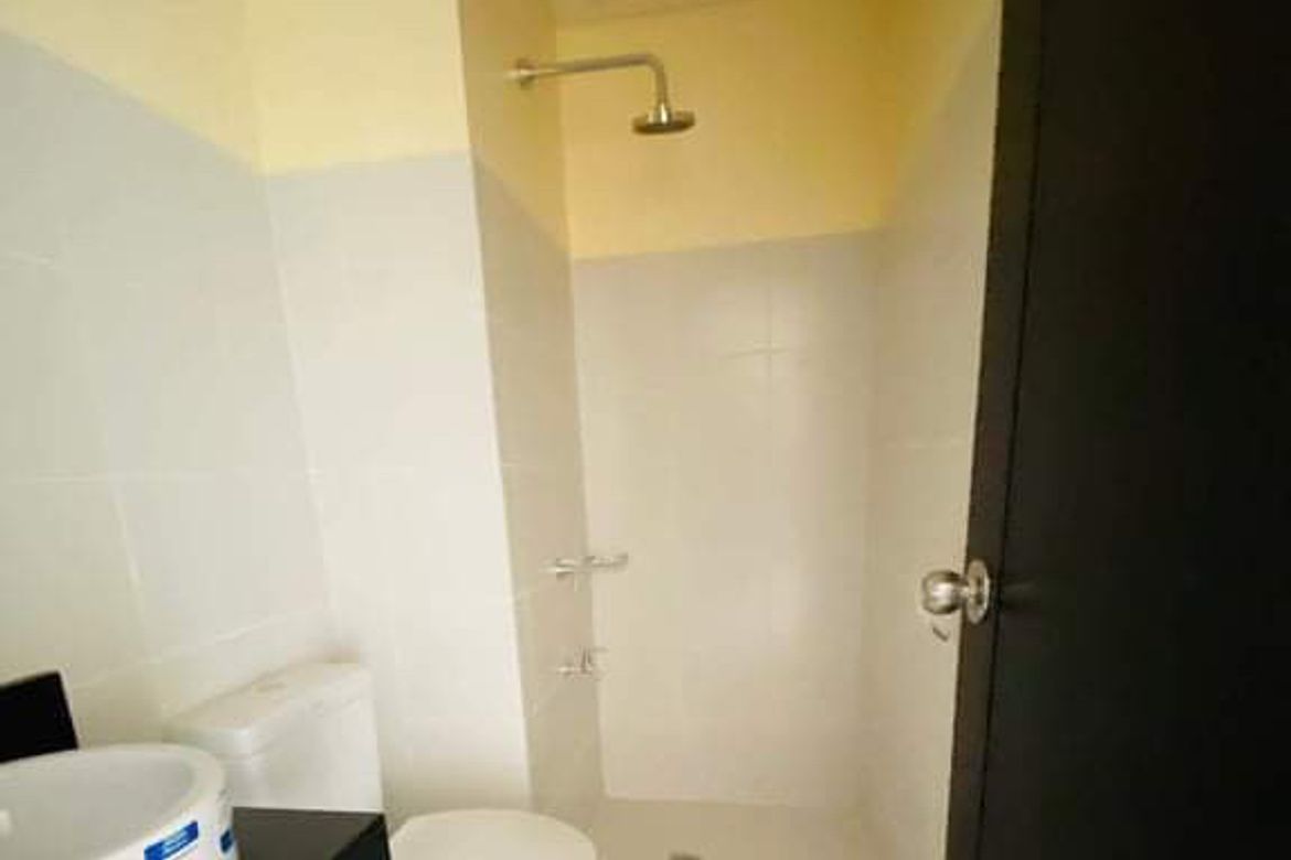 3 Bedroom Condo for Sale in The Rochester, San Joaquin, Pasig, Metro Manila – photo 4