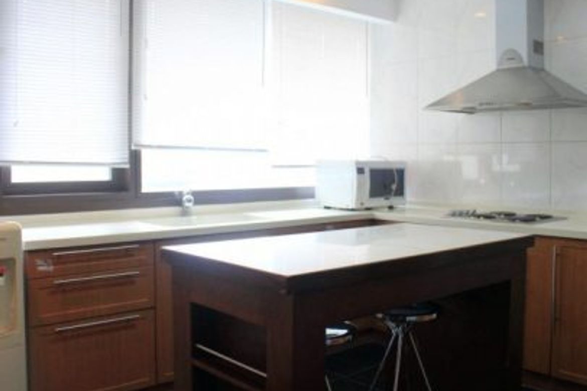 3 Bedroom Condo for Sale in THE SHANG GRAND TOWER, San Lorenzo, Makati, Metro Manila near MRT-3 Ayala – photo 5
