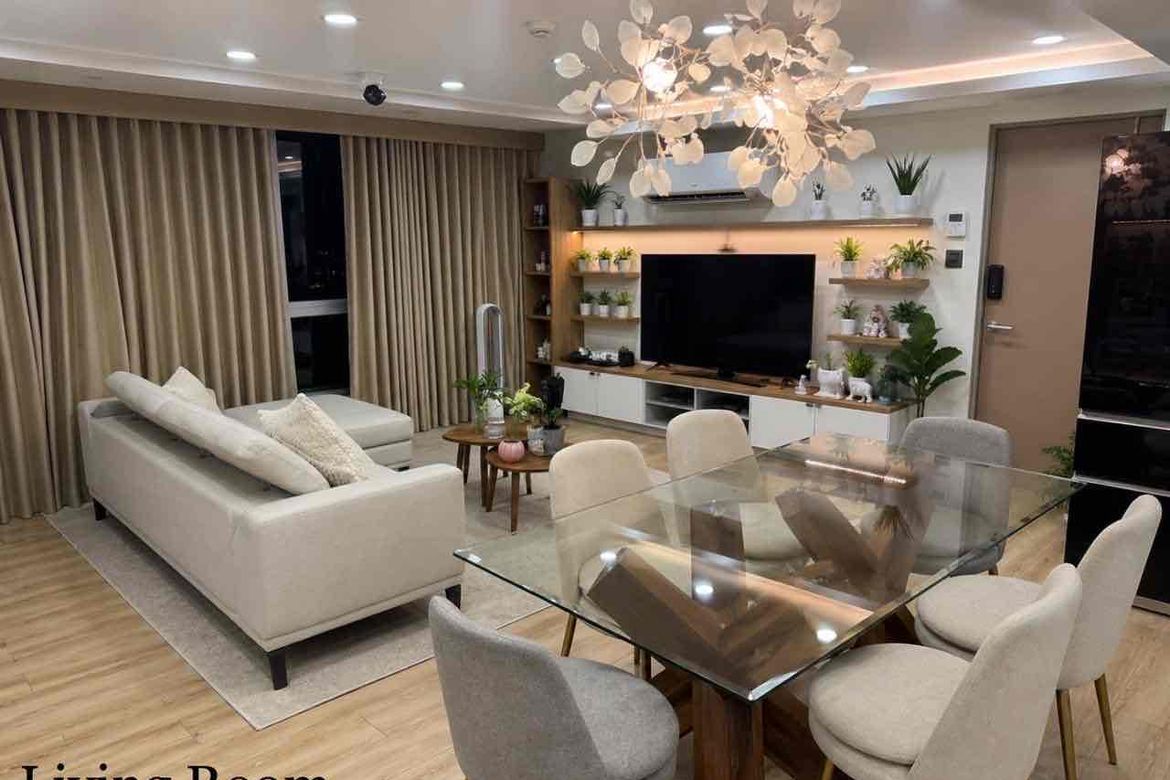 3 Bedroom Condo for Sale in The St. Francis Shangri-La Place, Wack-Wack Greenhills, Mandaluyong, Metro Manila near MRT-3 Shaw Boulevard – photo 2