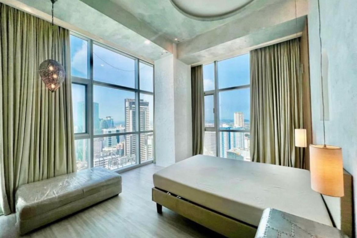 3 Bedroom Condo for Sale in The St. Francis Shangri-La Place, Wack-Wack Greenhills, Mandaluyong, Metro Manila near MRT-3 Shaw Boulevard – photo 7