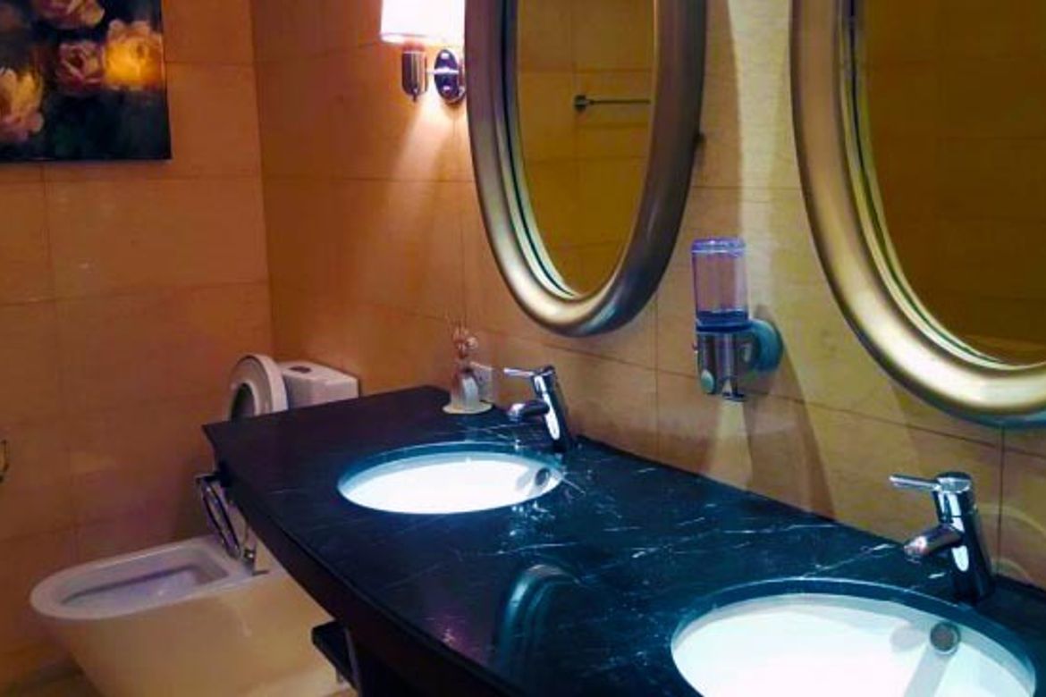 3 Bedroom Condo for Sale in The St. Francis Shangri-La Place, Wack-Wack Greenhills, Mandaluyong, Metro Manila near MRT-3 Shaw Boulevard – photo 7