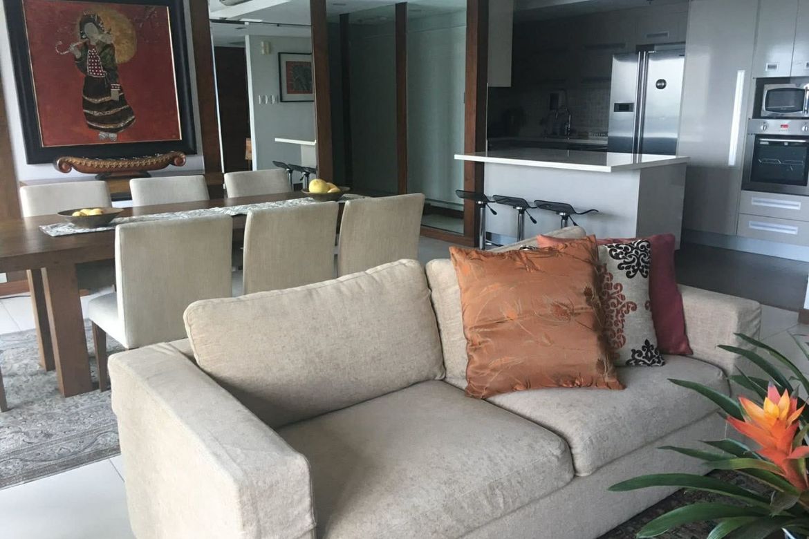 3 Bedroom Condo for Sale in The St. Francis Shangri-La Place, Wack-Wack Greenhills, Mandaluyong, Metro Manila near MRT-3 Shaw Boulevard – photo 4