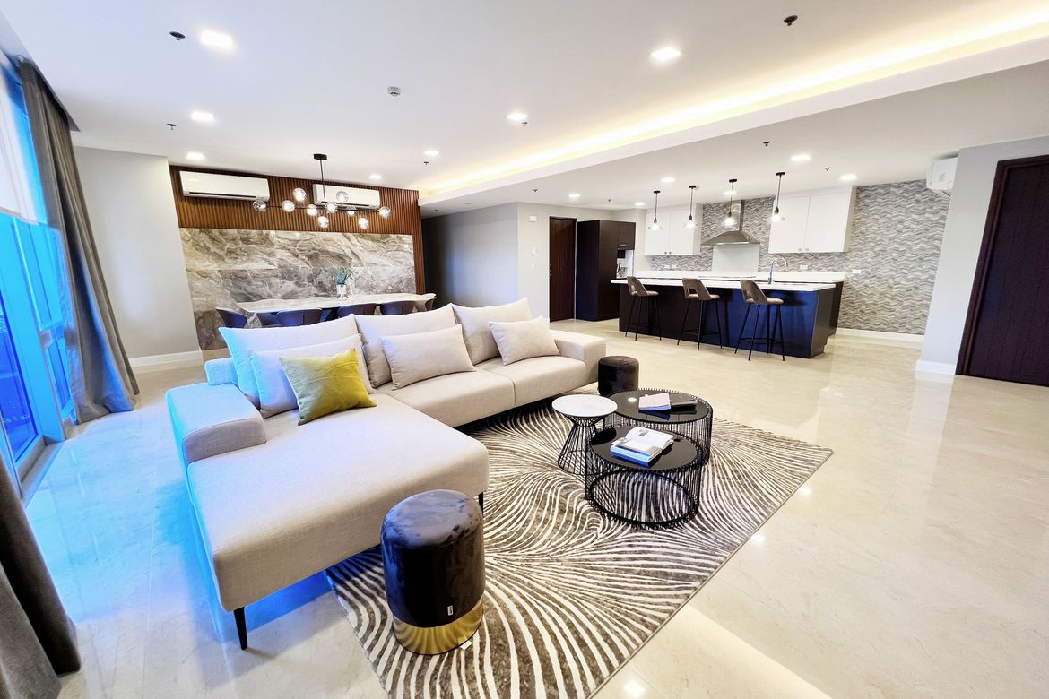 3 Bedroom Condo for Sale in The Suites at One Bonifacio High Street, Pinagsama, Taguig, Metro Manila