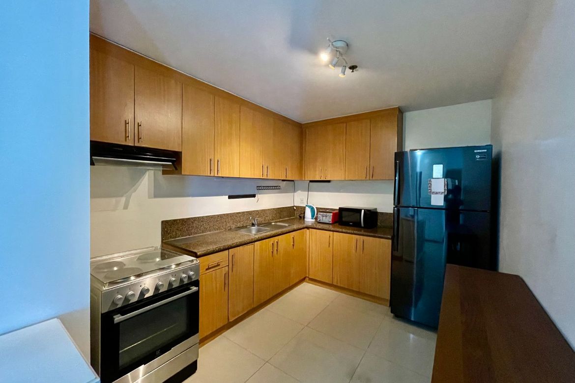 3 Bedroom Condo for Sale in The Trion Towers, BGC, Taguig – photo 12