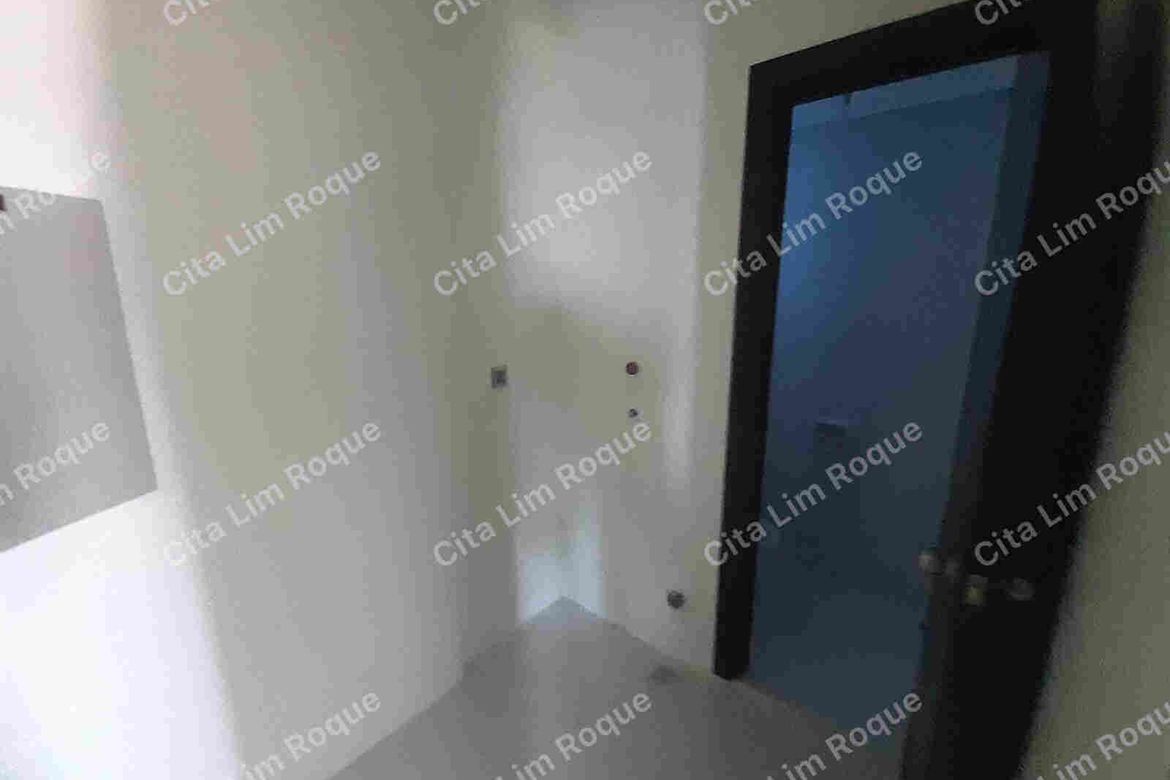 3 Bedroom Condo for Sale in The Trion Towers III, BGC, Taguig – photo 8