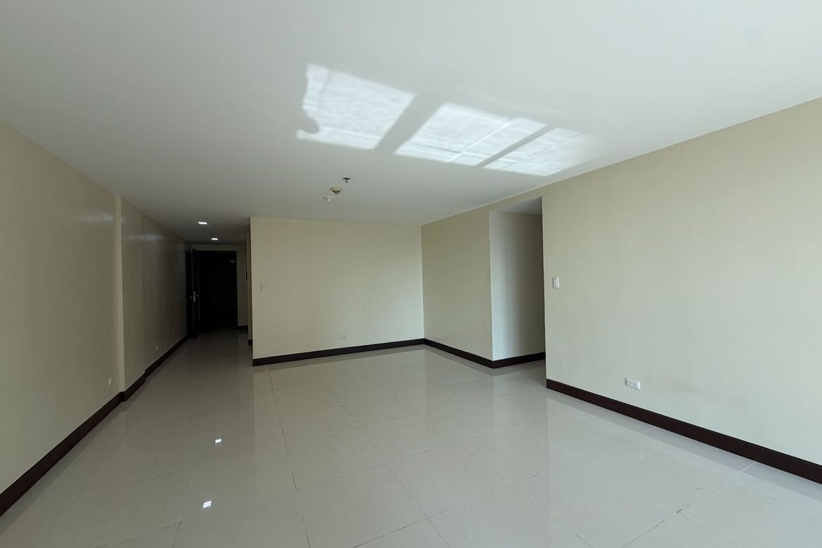 3 Bedroom Condo for Sale in The Venice Luxury Residences, McKinley Hill, Taguig, Metro Manila – photo 3