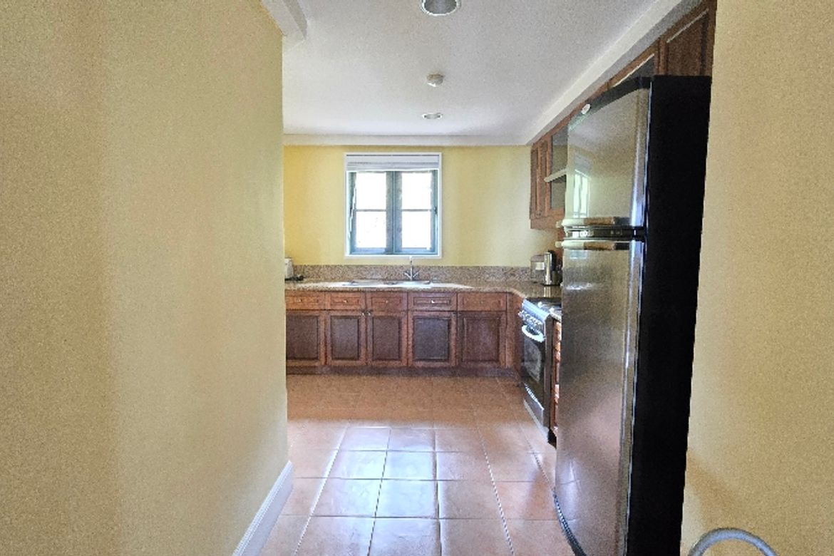 3 Bedroom Condo for Sale in The Woodridge at Tagaytay Highlands, Calabuso, Tagaytay, Cavite – photo 7