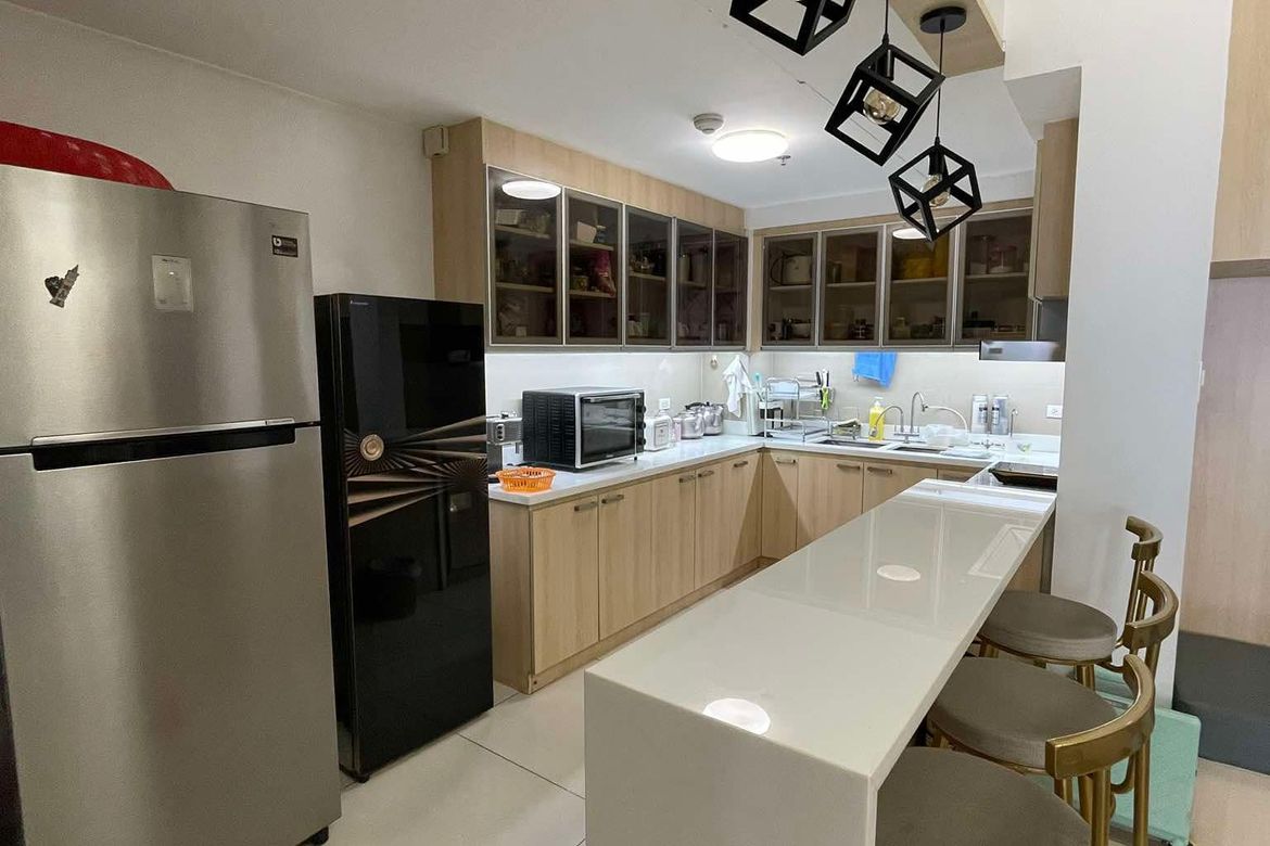 3 Bedroom Condo for Sale in Tondo, Manila, Metro Manila near LRT-1 Bambang