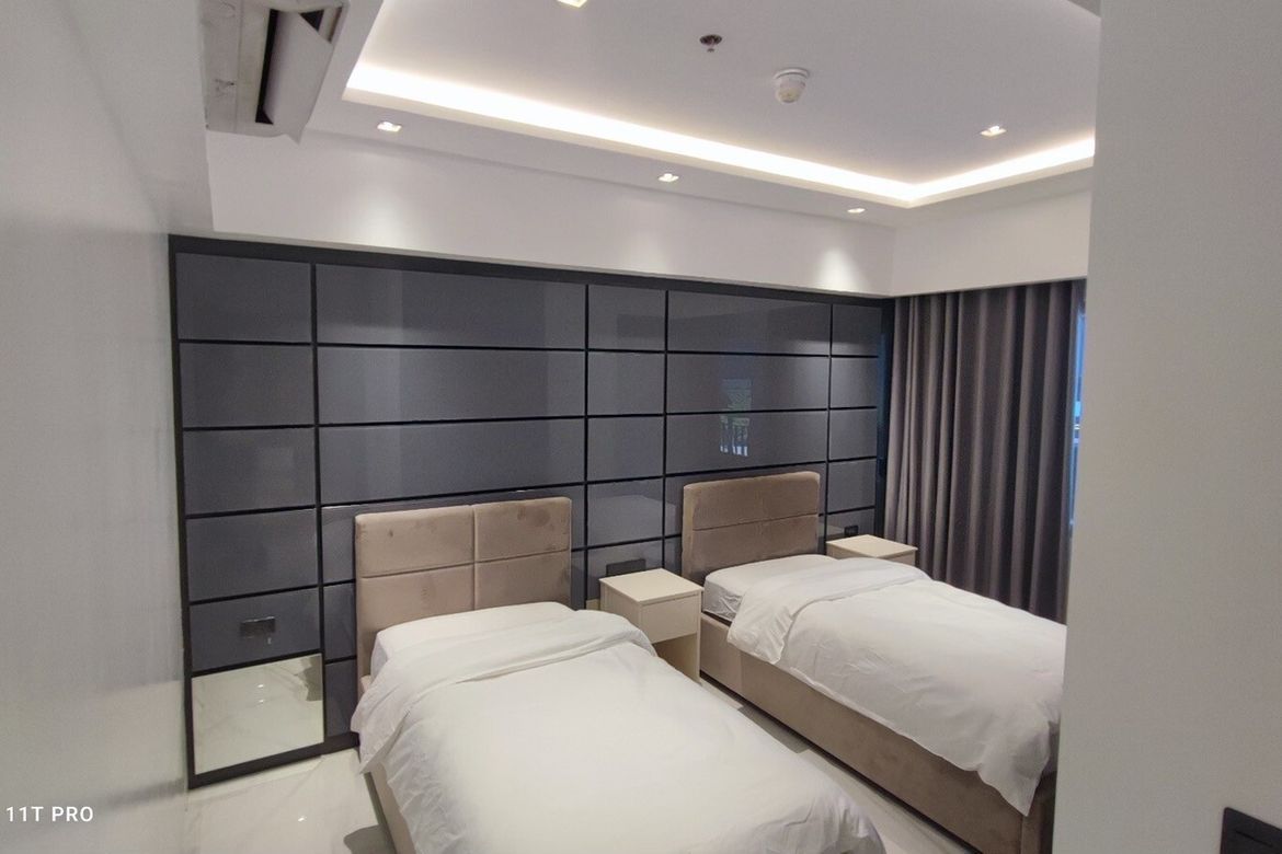 3 Bedroom Condo for Sale in Two Maridien, BGC, Taguig – photo 7