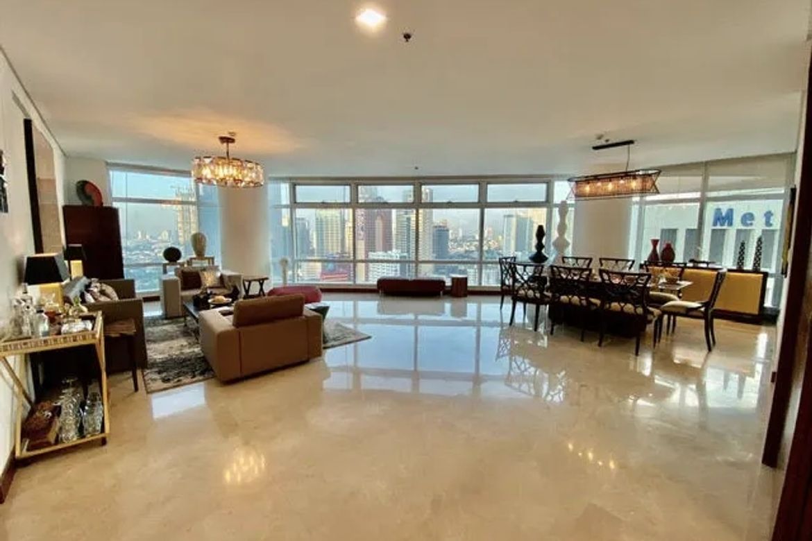3 Bedroom Condo for Sale in Two Roxas Triangle, Urdaneta, Makati City near MRT-3 Buendia – photo 3
