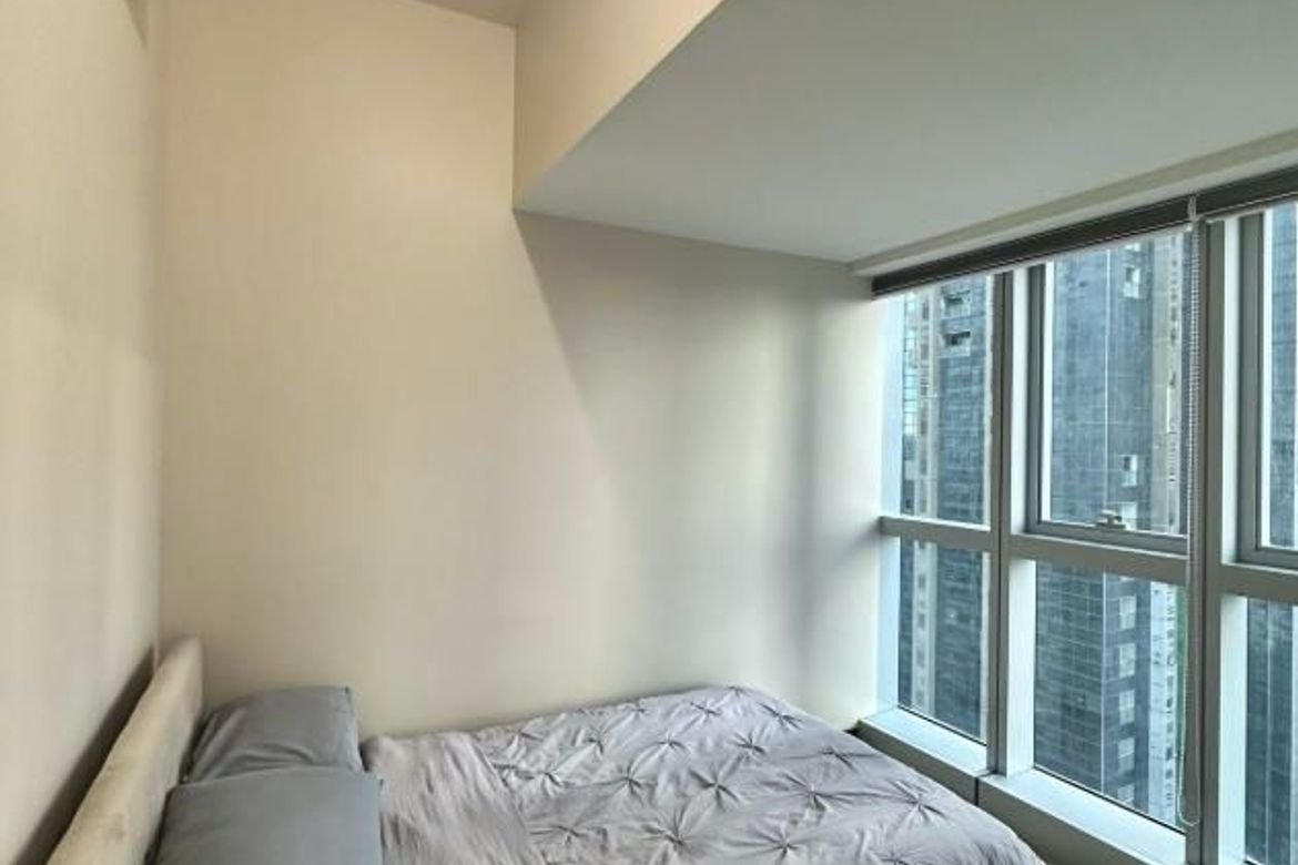 3 Bedroom Condo for Sale in Uptown Parksuites, BGC, Taguig – photo 8