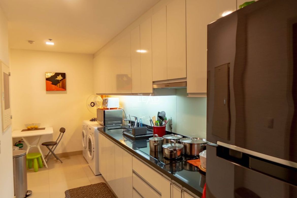 3 Bedroom Condo for Sale in Urdaneta, Makati, Metro Manila near MRT-3 Buendia – photo 2