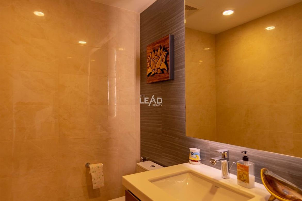 3 Bedroom Condo for Sale in Urdaneta, Makati, Metro Manila near MRT-3 Buendia – photo 7