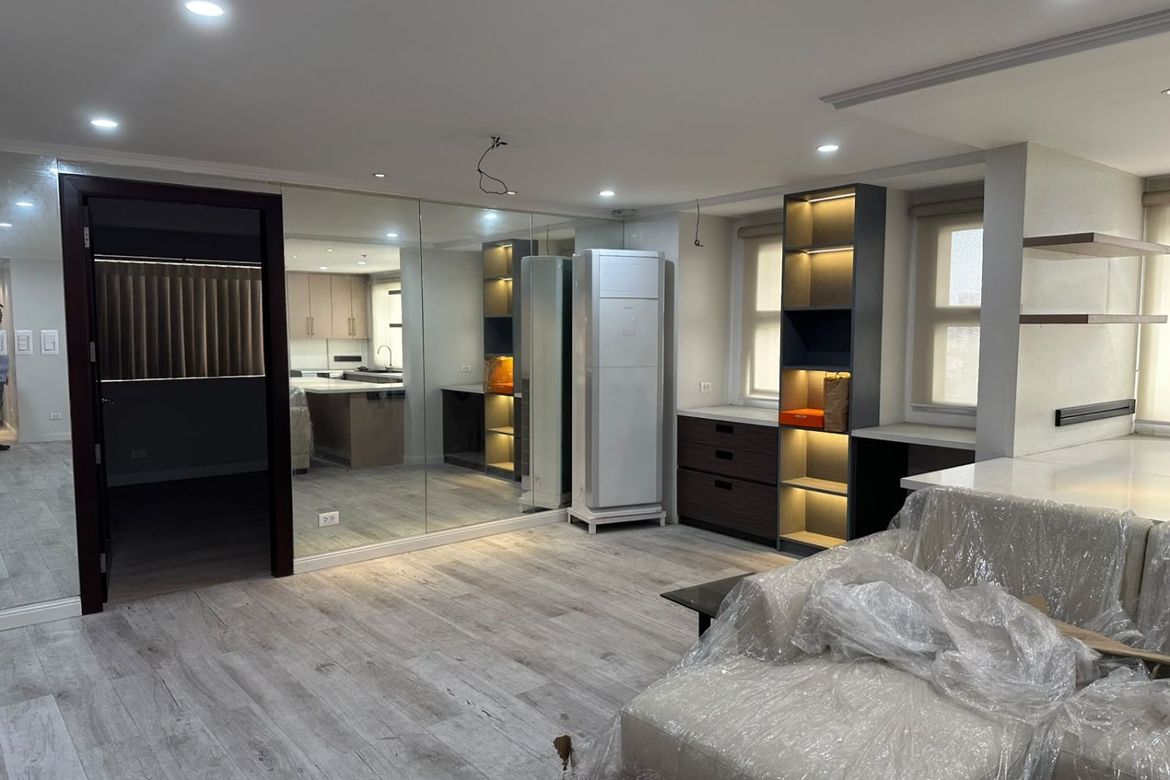 3 Bedroom Condo for Sale in Valencia, Quezon City, Metro Manila near LRT-2 Gilmore