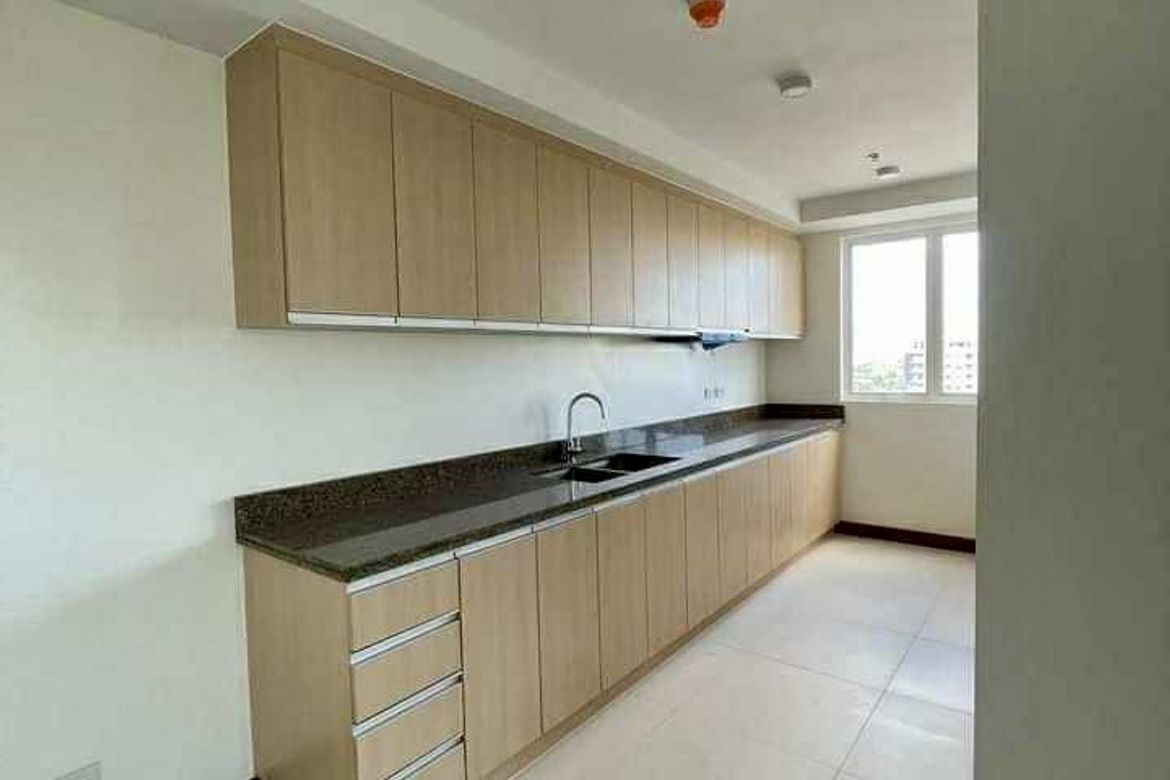 3 Bedroom Condo for Sale in Valencia, Quezon City, Metro Manila near LRT-2 Gilmore – photo 8
