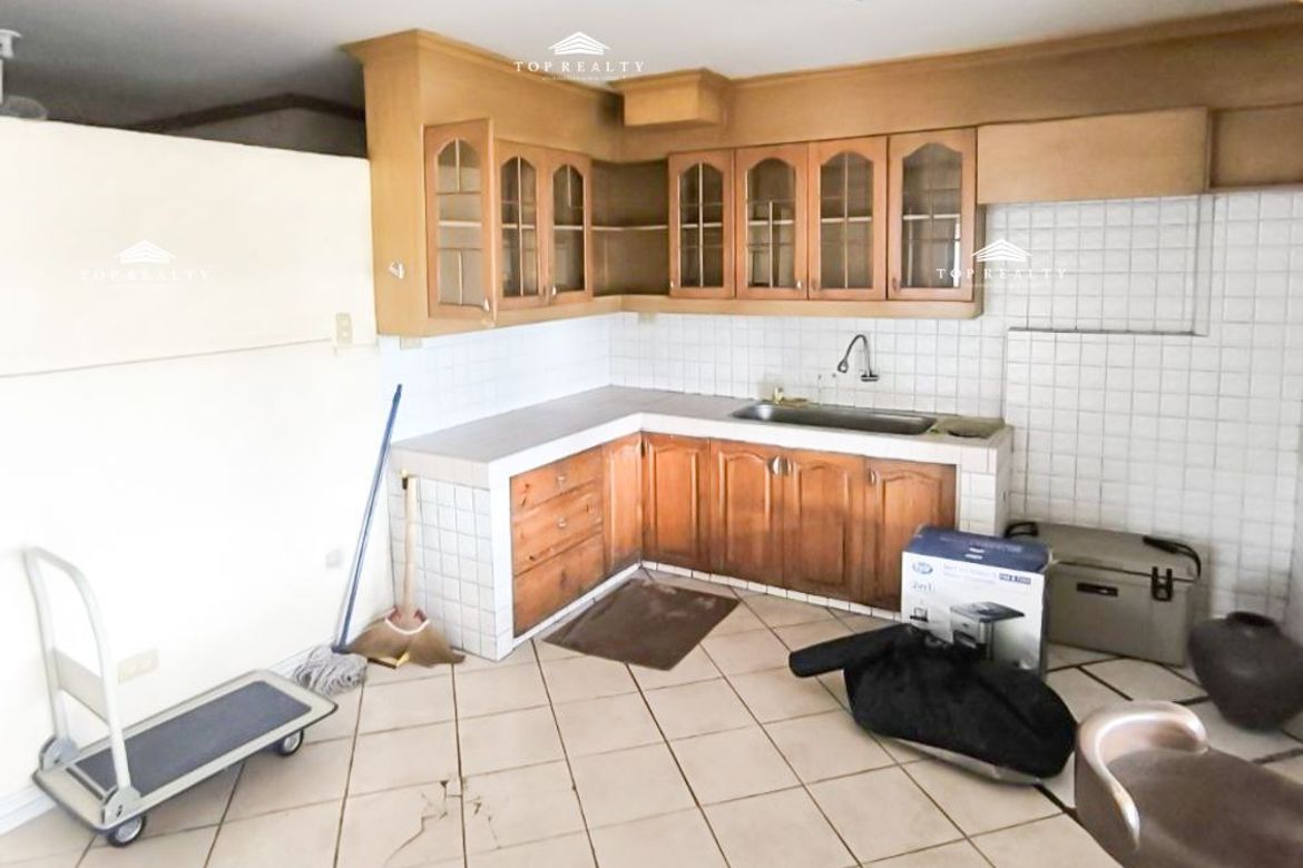 3 Bedroom Condo for Sale in Wack-Wack Greenhills, Mandaluyong, Metro Manila near MRT-3 Ortigas – photo 7