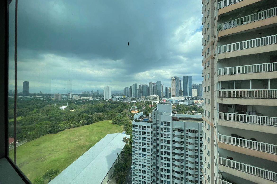 3 Bedroom Condo for Sale in Wack-Wack Greenhills, Mandaluyong, Metro Manila near MRT-3 Ortigas – photo 3
