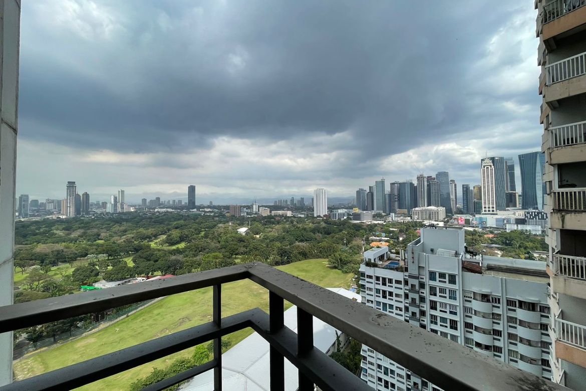 3 Bedroom Condo for Sale in Wack-Wack Greenhills, Mandaluyong, Metro Manila near MRT-3 Ortigas – photo 8