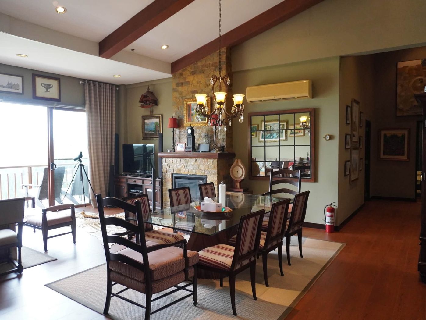 3-Bedroom Condo Unit for Sale at Tagaytay Highlands – photo 4