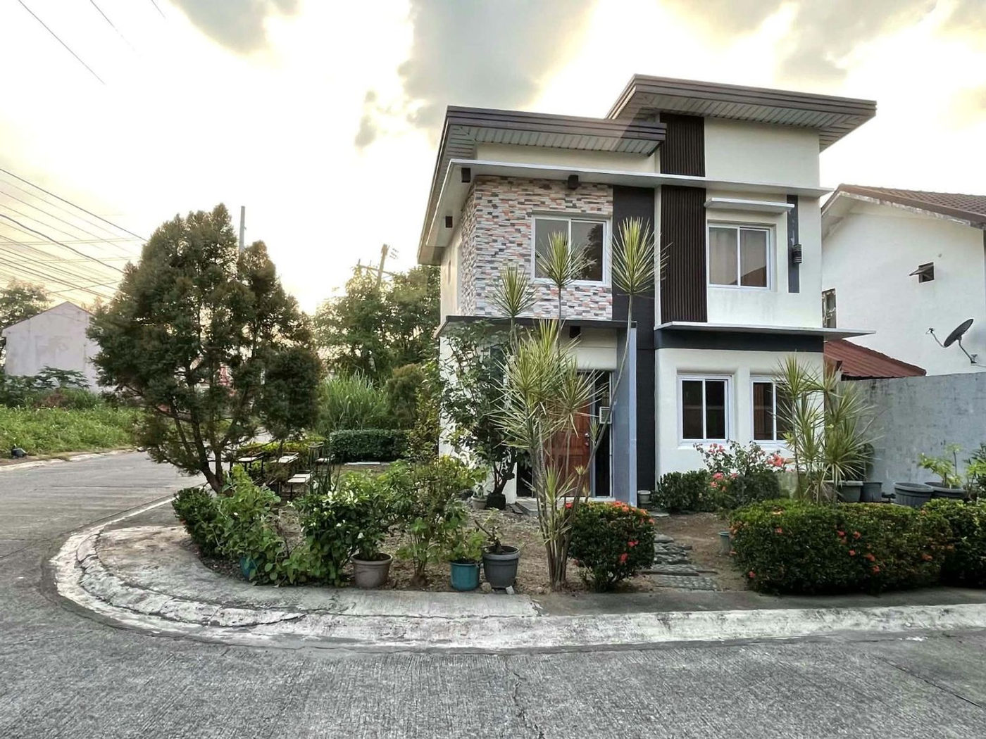 3-Bedroom House and Lot for Sale in Maravilla, General Trias, Cavite near CALAX – photo 2
