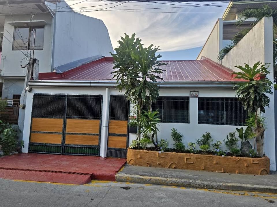 3-Bedroom House and Lot with Attic for Sale in Greenwoods, Pasig