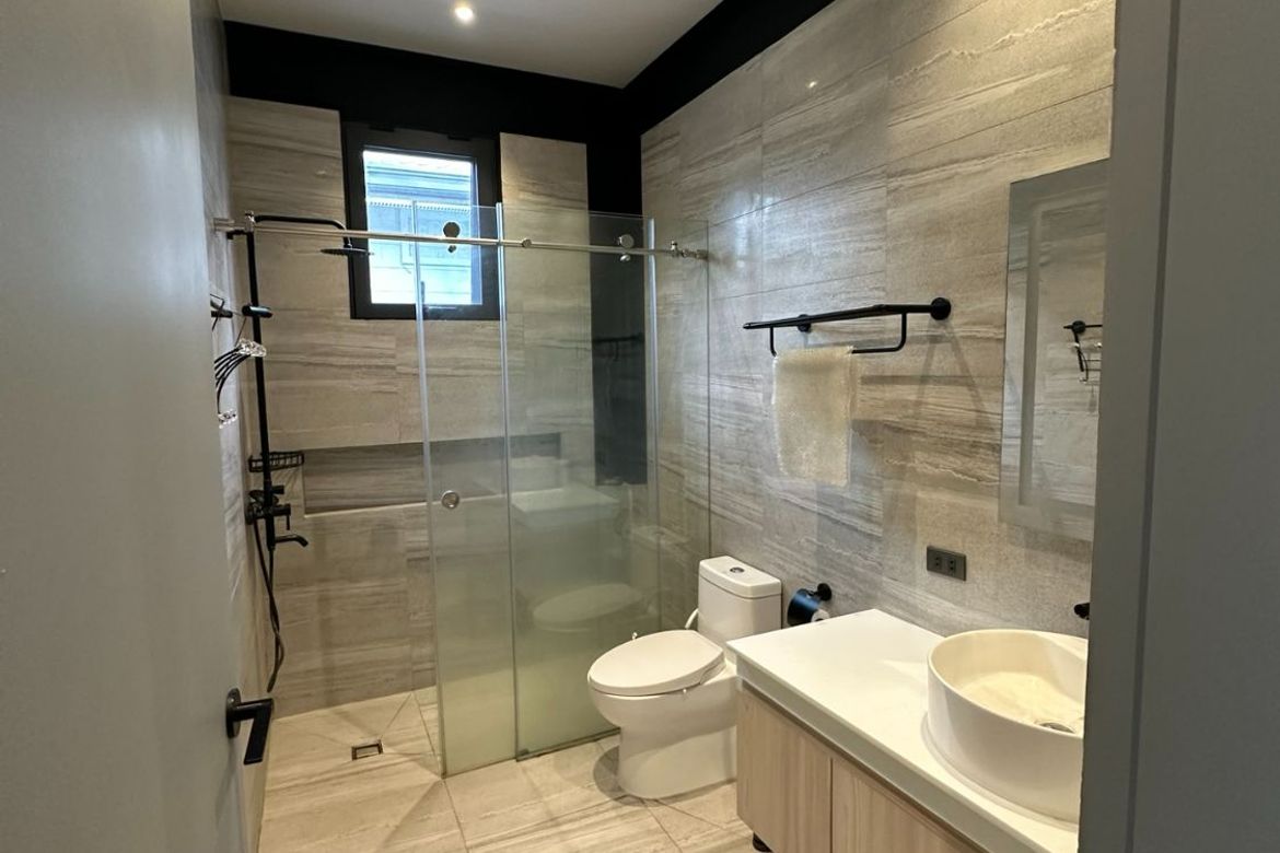 3 Bedroom House for Rent in Ayala Westgrove Heights, Inchican, Silang, Cavite photo 2