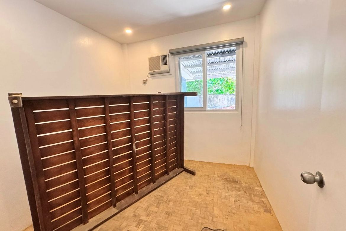 3 Bedroom House for Rent in Banilad, Cebu City, Cebu photo 5