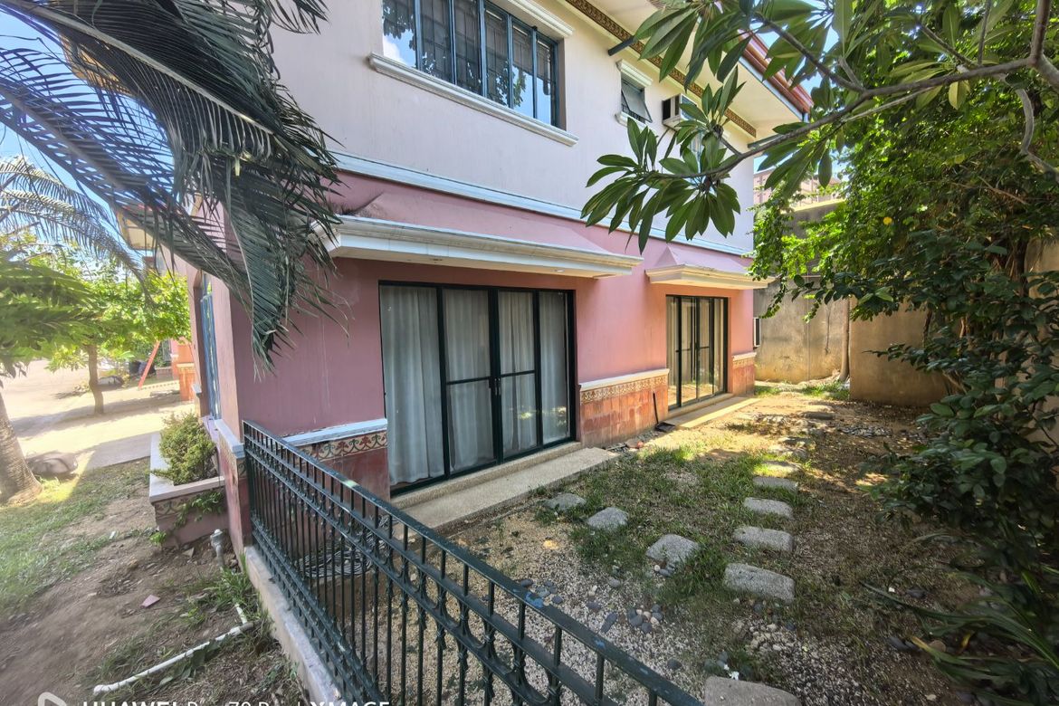 3 Bedroom House for Rent in Banilad, Mandaue, Cebu photo 2