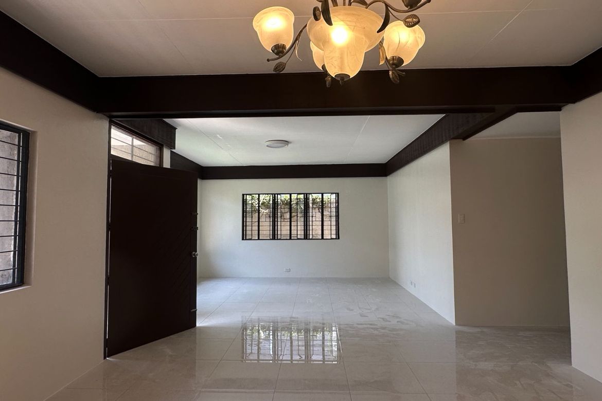 3 Bedroom House for Rent in BF Homes, Parañaque, Metro Manila photo 5