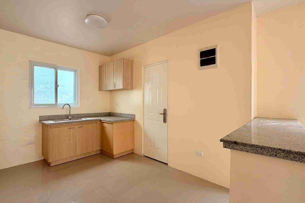 3 Bedroom House for Rent in Cutcut, Angeles, Pampanga photo 8