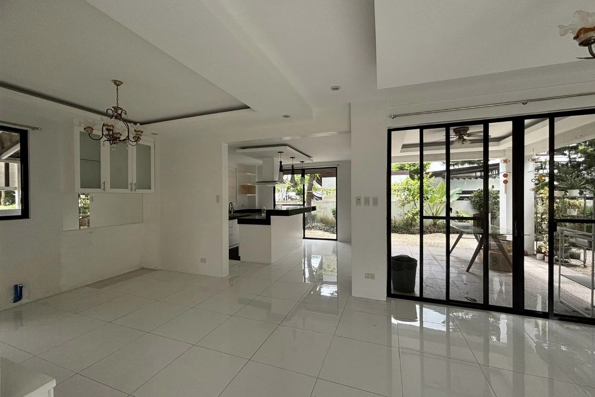 3 Bedroom House for Rent in Don Jose, Santa Rosa, Laguna photo 2