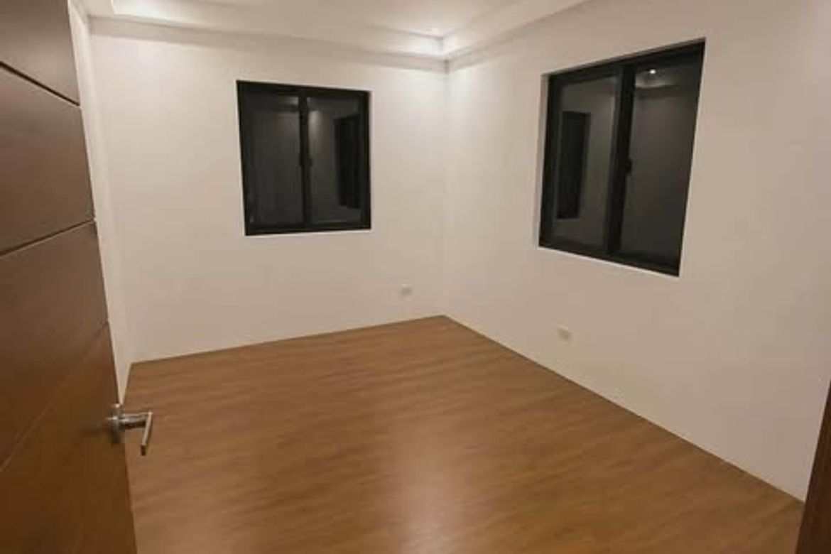 3 Bedroom House for Rent in Guitnang Bayan I, San Mateo, Rizal photo 4