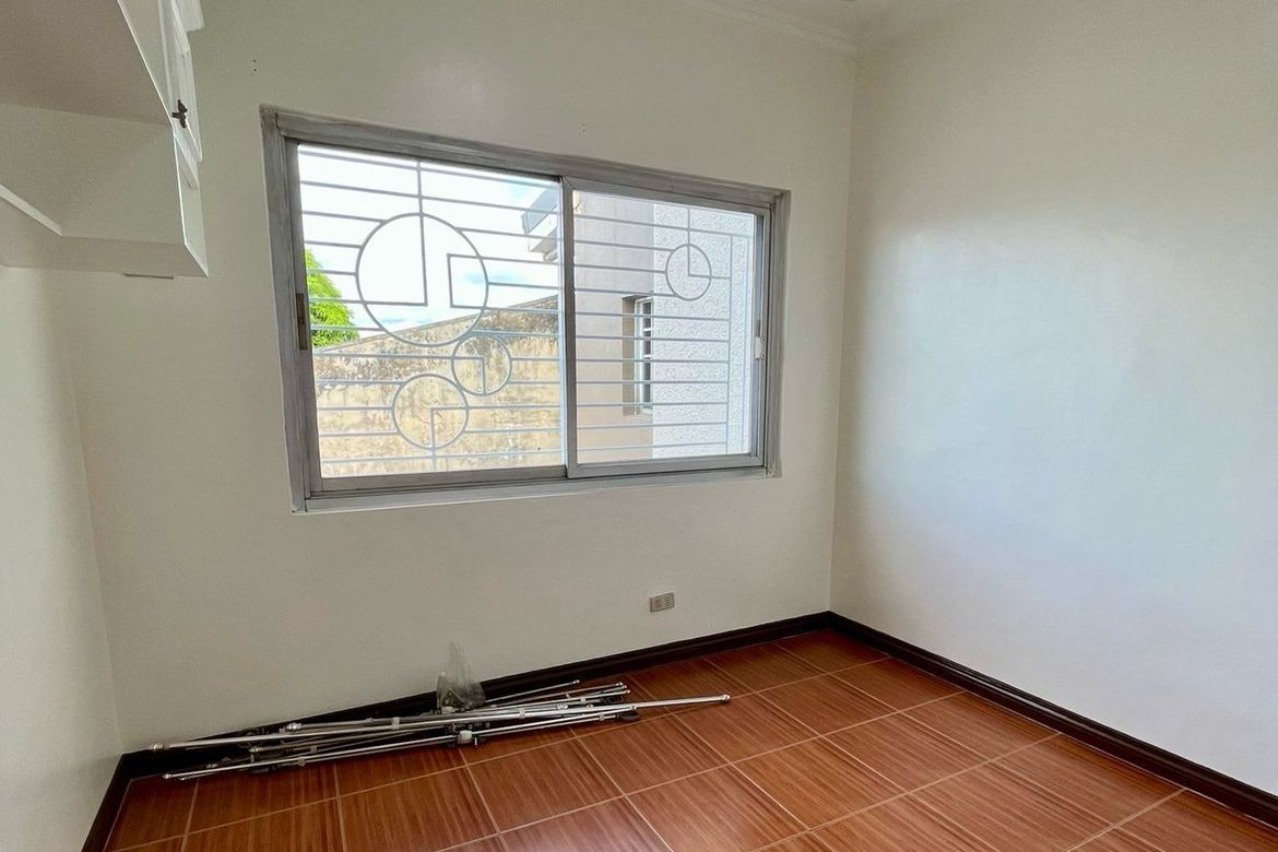 3 Bedroom House for Rent in Holy Spirit, Quezon City, Metro Manila photo 3
